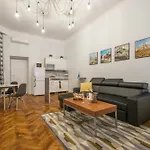 Old Town Bis Apartman