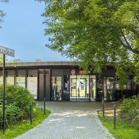 Old Town Bis Apartman